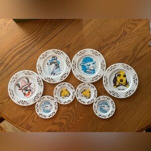 Lamb Chop and friends vintage 50s White Plastic Plate set